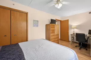 6830 W Winding Trail, Oak Forest, IL 60452 - Photo 12