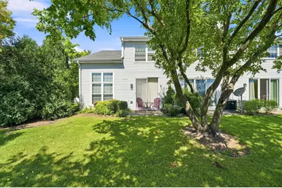17895 W Braewick Road, Gurnee, IL 60031 - Photo 16