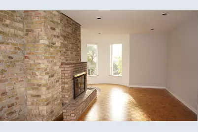 325 W Wisconsin Street #1853-2, Chicago, IL 60614 - Photo 2