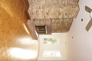 325 W Wisconsin St, Chicago, IL 60614 - Photo 8