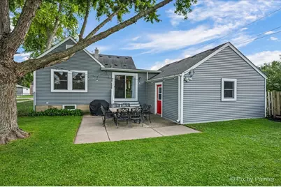 [Address not provided], East Dundee, IL 60118 - Photo 2