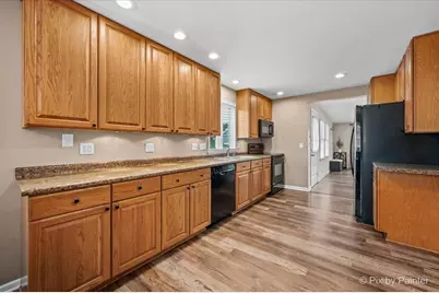 [Address not provided], East Dundee, IL 60118 - Photo 20