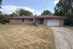 23189 W Kankakee River Dr, Wilmington, IL 60481 - Photo 1