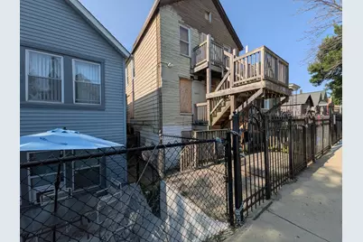 2827 W 22nd Place, Chicago, IL 60623 - Photo 2