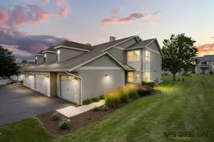 967 Arvle Cir, Sycamore, IL 60178 - Photo 1