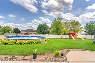 934 Marble Blvd, Manteno, IL 60950 - Photo 24