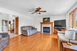934 Marble Blvd, Manteno, IL 60950 - Photo 4