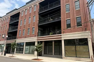 3915 N Damen Ave, Chicago, IL 60613 - Photo 1