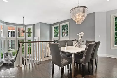 18 N Ada Street #A, Chicago, IL 60607 - Photo 2