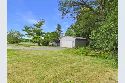 1636 Larchmont Road, Davis, IL 61019 - Photo 2