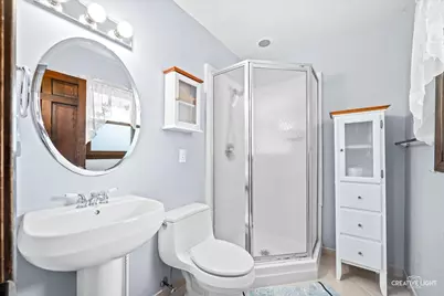 2250 Lowell Street, Aurora, IL 60506 - Photo 12