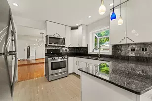 10324 S Claremont Ave, Chicago, IL 60643 - Photo 14