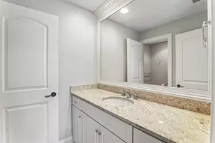 603 S Main St, Mount Prospect, IL 60056 - Photo 28