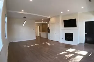 1701 W Chicago Ave, Chicago, IL 60622 - Photo 4