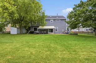 1243 Hazelwood Ct, Batavia, IL 60510 - Photo 42