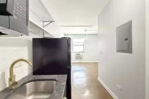 1136 W Wilson Ave, Chicago, IL 60640 - Photo 8
