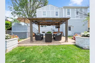8 Mohawk Drive, Clarendon Hills, IL 60514 - Photo 34