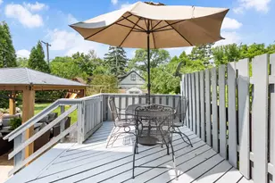 8 Mohawk Dr, Clarendon Hills, IL 60514 - Photo 28