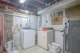 204 E Elkhorn St, Polo, IL 61064 - Photo 14