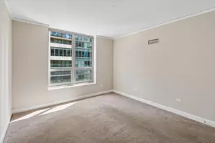 420 E Waterside Dr, Chicago, IL 60601 - Photo 16