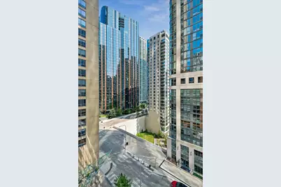 420 E Waterside Drive #807, Chicago, IL 60601 - Photo 22