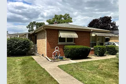 450 Hyde Park Avenue, Hillside, IL 60162 - Photo 2