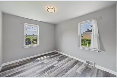 6103 W 35th Street, Cicero, IL 60804 - Photo 14