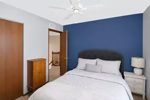 685 Morning Glory Ln, Bartlett, IL 60103 - Photo 34