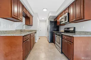 15641 Erin Ln, Orland Park, IL 60462 - Photo 8
