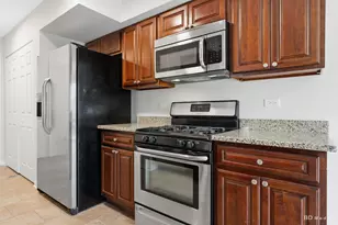 15641 Erin Ln, Orland Park, IL 60462 - Photo 10
