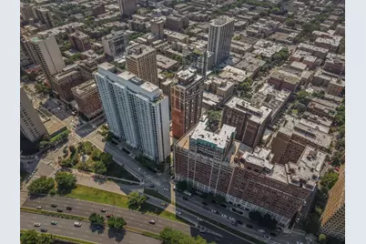 421 W Melrose Street #21AD, Chicago, IL 60657 - Photo 32