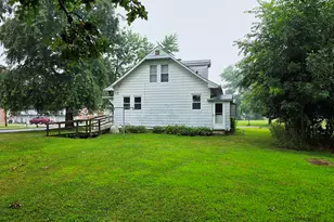 1204 N Dawley St, Salem, IL 62881 - Photo 44