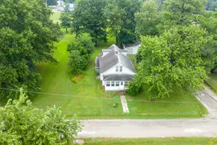 1204 N Dawley St, Salem, IL 62881 - Photo 48