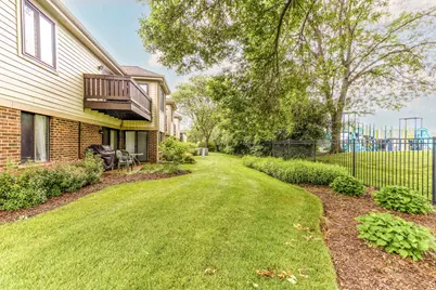 823 E Coach Road #6, Palatine, IL 60074 - Photo 24