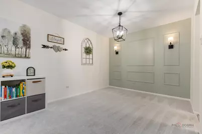 823 E Coach Road #6, Palatine, IL 60074 - Photo 10