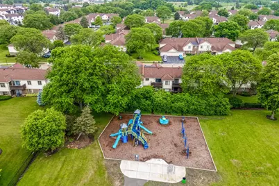 823 E Coach Road #6, Palatine, IL 60074 - Photo 28