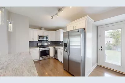 3936 Highland Avenue, Downers Grove, IL 60515 - Photo 12