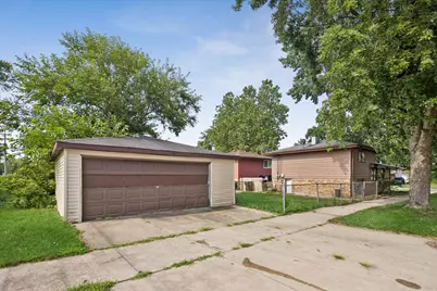 15101 Beachview Terrace, Dolton, IL 60419 - Photo 14