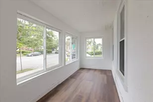 1912 Emerson St, Evanston, IL 60201 - Photo 2