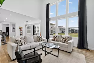 3394 Sage Cir, Mundelein, IL 60060 - Photo 2