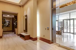 1235 S Prairie Ave, Chicago, IL 60605 - Photo 6