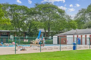 2434 Brandenberry Ct, Arlington Heights, IL 60004 - Photo 26