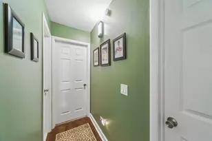 2434 Brandenberry Ct, Arlington Heights, IL 60004 - Photo 12
