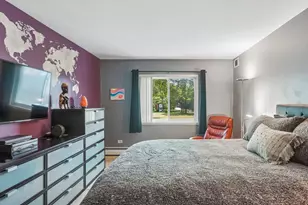 2434 Brandenberry Ct, Arlington Heights, IL 60004 - Photo 16