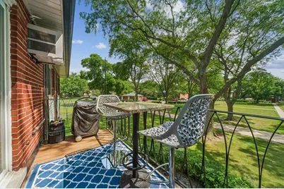 2434 Brandenberry Court #2A, Arlington Heights, IL 60004 - Photo 8