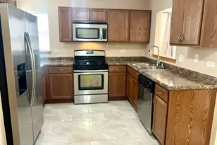 2213 Carpenter Ave, Plainfield, IL 60586 - Photo 8