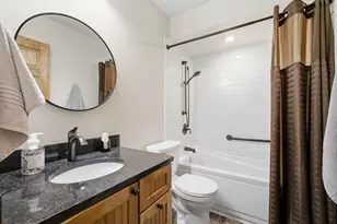 11725 S Black Forest Ln, Palos Park, IL 60464 - Photo 26
