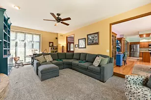 88 Crooked Creek Dr, Yorkville, IL 60560 - Photo 12