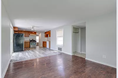 1809 Galilee Avenue, Zion, IL 60099 - Photo 8