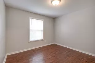1809 Galilee Ave, Zion, IL 60099 - Photo 10